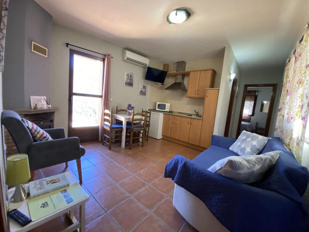 Apartamentos Rurales El Solitario Banos De Montemayor Extérieur photo